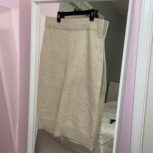 Knit skirt size medium